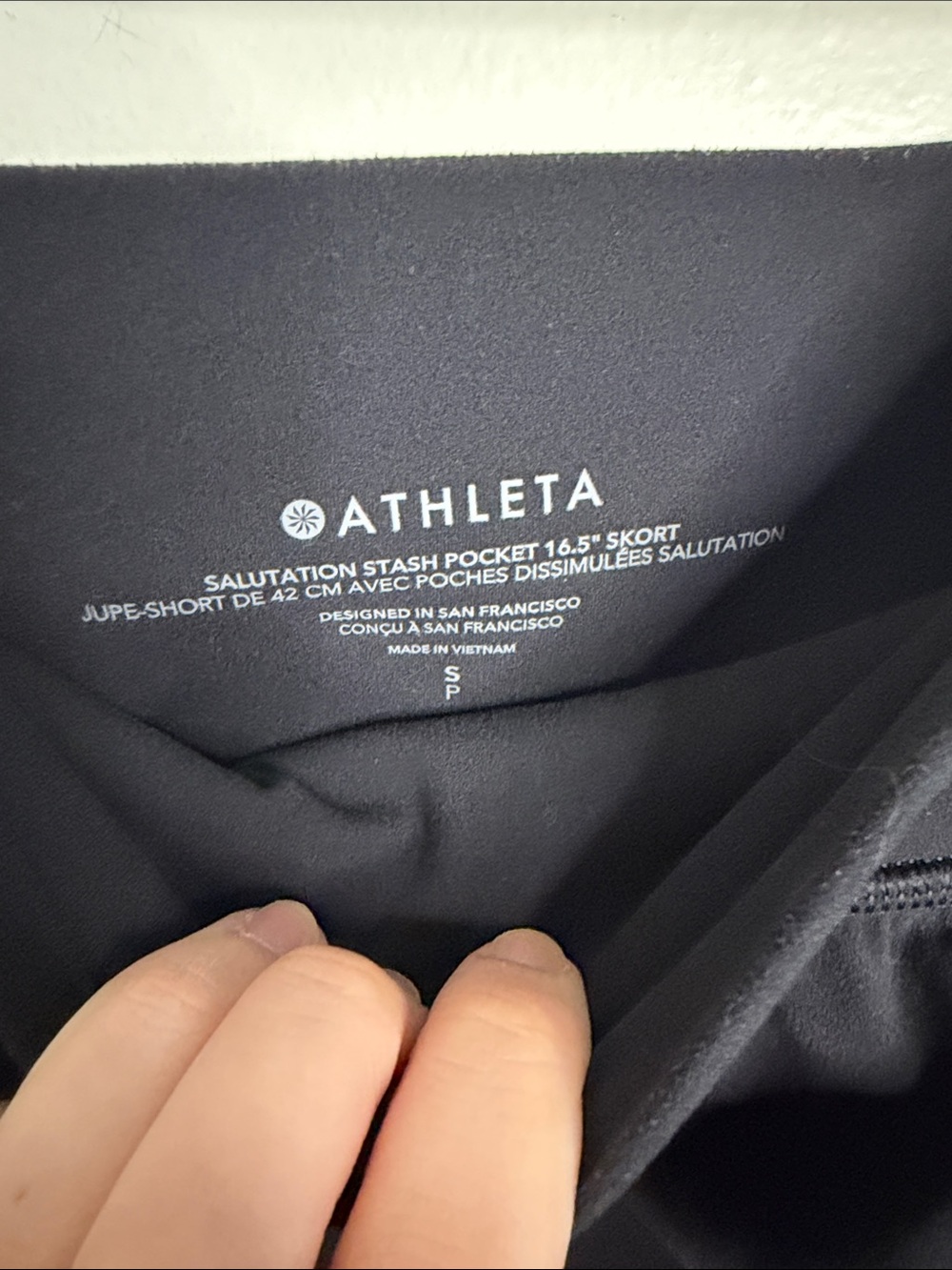 Athleta Salutation Stash Pocket 16.5" Skort Pockets Black Activewear Small - Picture 8 of 8
